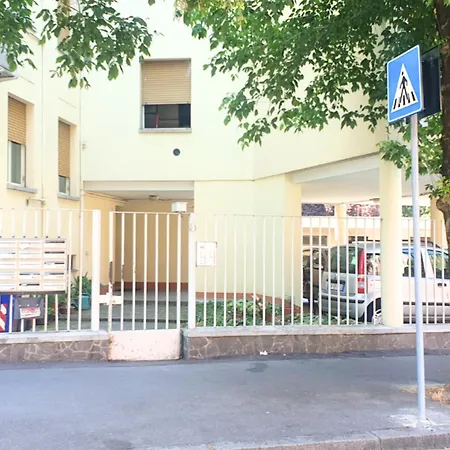 Affittacamere Peppe Fontana Del Trianon *