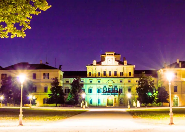 Peppe Fontana Del Trianon Affittacamere Parma